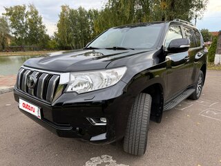 2022 Toyota Land Cruiser Prado 150 Series Рестайлинг 3, чёрный, 5700000 рублей, вид 3