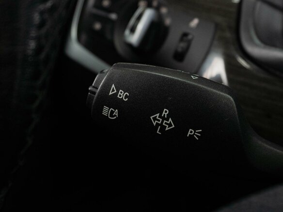 2010 BMW 5 серии 523i VI (F10/F11/F07), белый, 1900000 рублей - вид 13