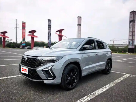 2024 Jetta VS5 I Рестайлинг 2, серебристый, 1500000 рублей, вид 2