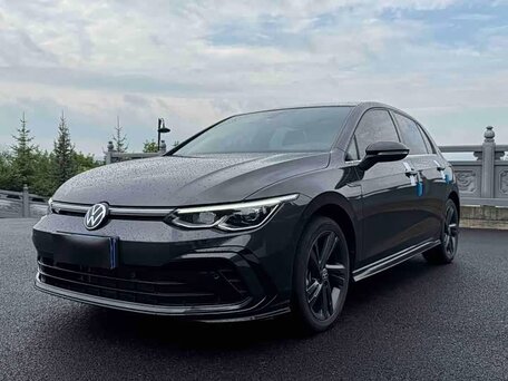 2022 Volkswagen Golf VIII, серый, 2250000 рублей, вид 1