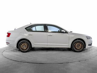 2020 Skoda Octavia III (A7) Рестайлинг, белый, 1715000 рублей, вид 4