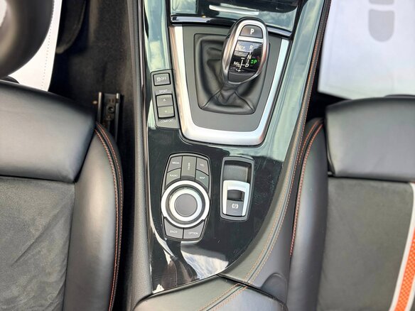 2016 BMW Z4 20i II (E89) Рестайлинг, оранжевый, 3580000 рублей - вид 23