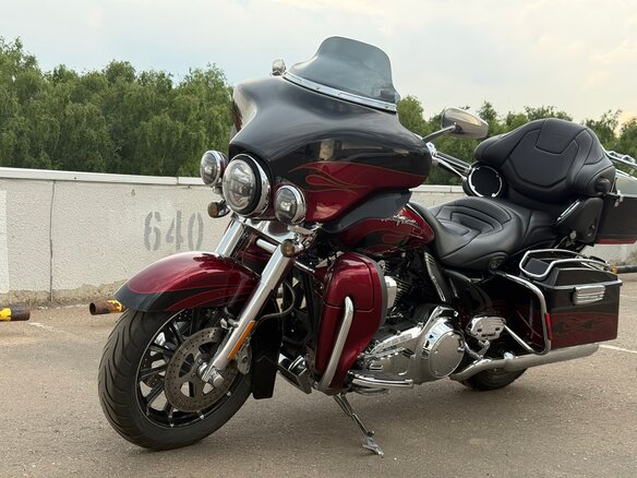 2011 Harley-Davidson Electra Glide, красный, 1050000 рублей - вид 10