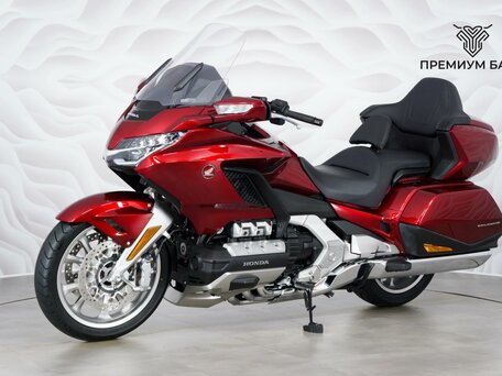 2020 Honda GL 1800 Gold Wing, красный, 2699000 рублей, вид 3