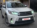 2018 Toyota Highlander III (XU50) Рестайлинг, белый, 3850000 рублей - вид 2