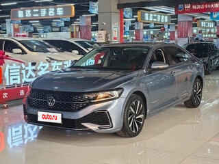 2022 Volkswagen Passat (North America and China) II (China Market) Рестайлинг, серебристый, 1580000 рублей, вид 1