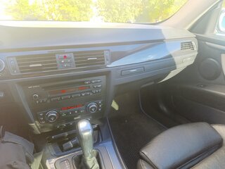 2009 BMW 3 серии 325i V (E90/E91/E92/E93), чёрный, 1550000 рублей, вид 2
