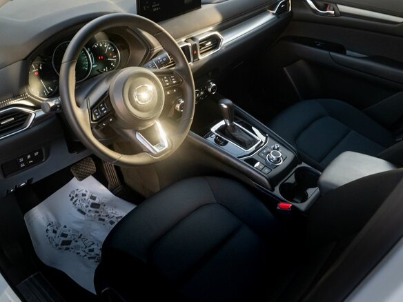 2025 Mazda CX-5 II Рестайлинг, белый, 3375000 рублей - вид 17