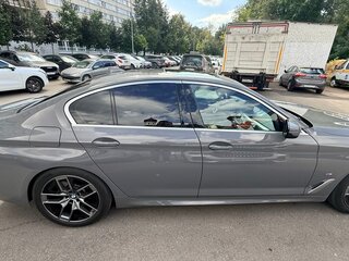 2022 BMW 5 серии 520i VII (G30/G31/G38) Рестайлинг, серый, 4550000 рублей, вид 5