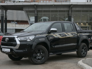 2025 Toyota Hilux VIII Рестайлинг 2, чёрный, 7500000 рублей, вид 3