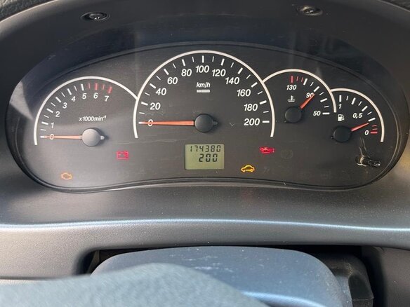 2012 Lada (ВАЗ) Priora I, белый, 308000 рублей - вид 5
