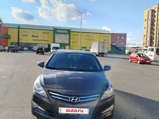 2016 Hyundai Solaris I Рестайлинг, коричневый, 1000000 рублей, вид 3