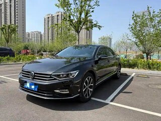 2022 Volkswagen Magotan B8 Рестайлинг, чёрный, 1499111 рублей, вид 1