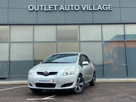 Toyota Auris I
