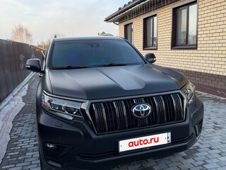 2022 Toyota Land Cruiser Prado 150 Series Рестайлинг 3, чёрный, 8100000 рублей, вид 2