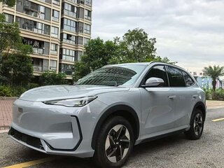2026 Geely Galaxy E5 60.22 kWh, серый, 3445000 рублей, вид 1