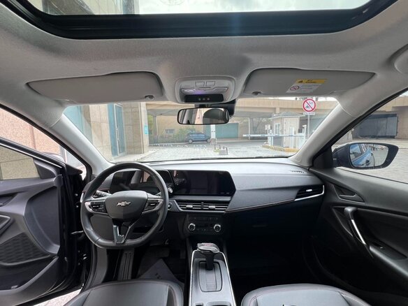 2022 Chevrolet Tracker IV, чёрный - вид 7