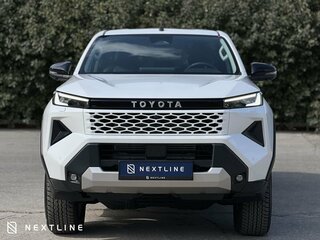 2026 Toyota Hilux IX, белый, 7990000 рублей, вид 4
