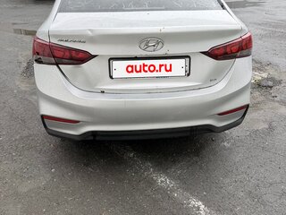 2019 Hyundai Solaris II, серебристый, 780000 рублей, вид 4