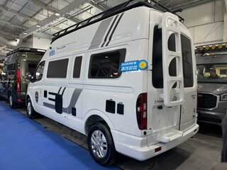 2026 Maxus V80, белый, 5181003 рублей, вид 2