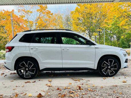 2023 Skoda Karoq DSG7 I, белый, 2000000 рублей, вид 5