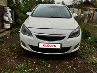 2010 Opel Astra J, белый, 400000 рублей, вид 2