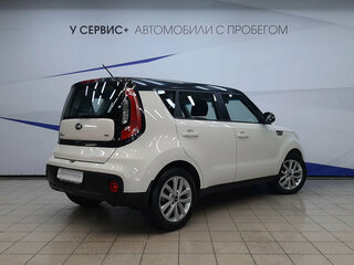 2017 Kia Soul II Рестайлинг, бежевый, 1440000 рублей, вид 3