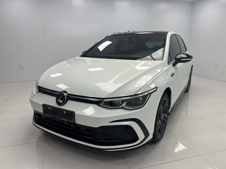 Volkswagen Golf VIII