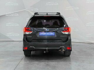 2018 Subaru Forester V, серый, 2430000 рублей, вид 4