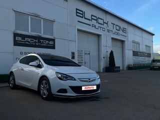 2013 Opel Astra GTC J Рестайлинг, белый, 600000 рублей, вид 1