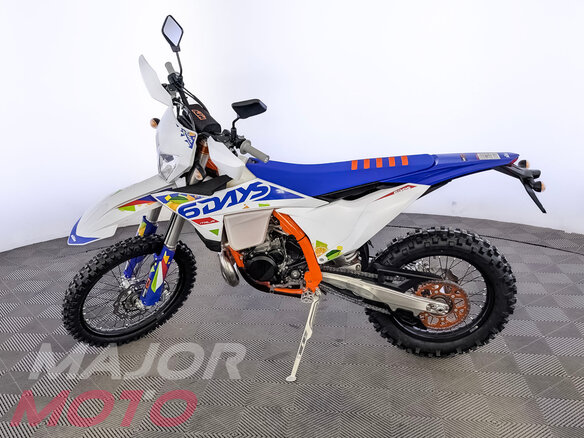2026 KTM 300 EXC, оранжевый, 1349000 рублей - вид 4