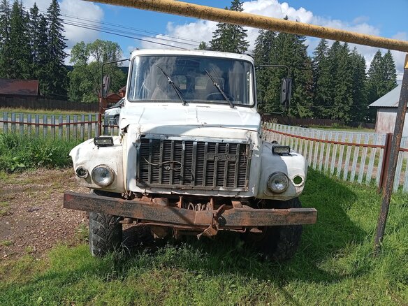 2001 ГАЗ 3308, белый, 300000 рублей - вид 2
