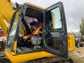 2019 Komatsu PC220-8, жёлтый - вид 5