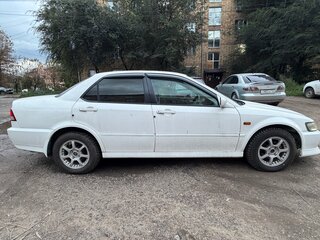 2001 Honda Accord VI, белый, 330000 рублей, вид 3