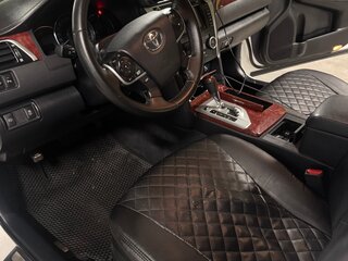 2012 Toyota Camry VII (XV50), белый, 1300000 рублей, вид 5