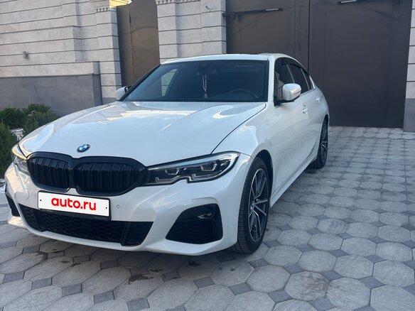2019 BMW 3 серии 330i VII (G2x), белый, 3390000 рублей - вид 11