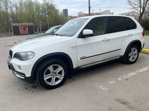 2010 BMW X5 30i II (E70), белый, 1550000 рублей - вид 8