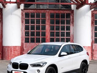 2017 BMW X1 18i sDrive II (F48), белый, 2200000 рублей, вид 4