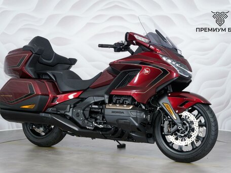2025 Honda GL 1800 Gold Wing, красный, 3599000 рублей, вид 5