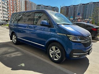 2021 Volkswagen Caravelle T6 Рестайлинг, синий, 7700000 рублей, вид 4