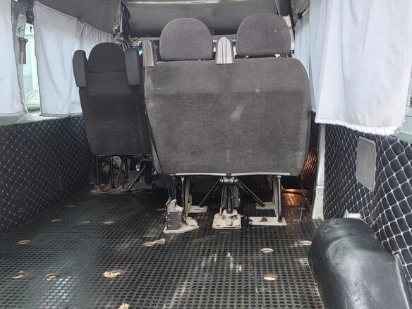 2004 Ford Transit, серый, 800000 рублей - вид 1