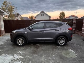 2016 Hyundai Tucson III, серый, 1770000 рублей, вид 3