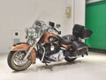 2008 Harley-Davidson Road King, оранжевый, 925000 рублей - вид 3