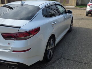 2019 Kia Optima IV Рестайлинг, белый, 1650000 рублей, вид 5