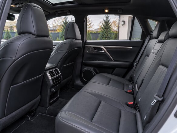 2017 Lexus RX 350 IV, белый, 4000000 рублей - вид 10