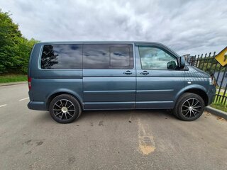 2004 Volkswagen Multivan T5, серый, 1500000 рублей, вид 4