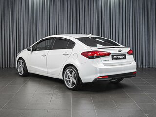 2018 Kia Cerato III Рестайлинг (Classic), белый, 1418000 рублей, вид 2