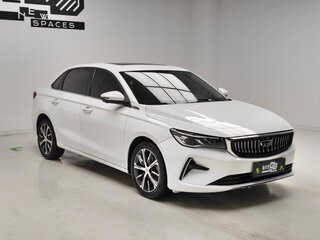 2023 Geely Emgrand II, серебристый, 920000 рублей, вид 3