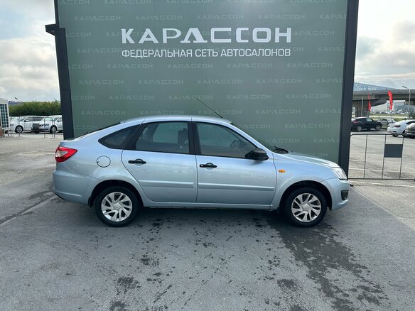 2016 Lada (ВАЗ) Granta I, голубой, 490000 рублей - вид 3