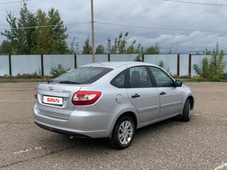 2015 Lada (ВАЗ) Granta I, серебристый, 380000 рублей, вид 3
